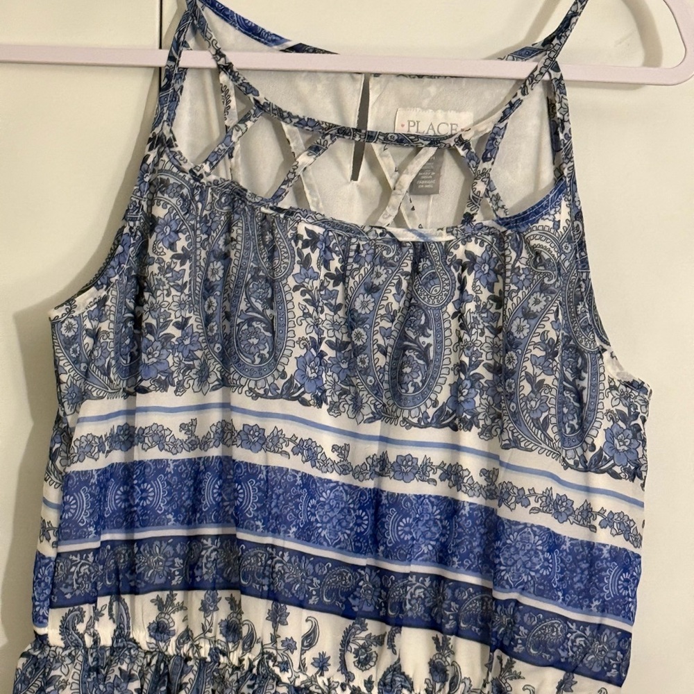 Spring/Summer Dress - Picture 2 of 3